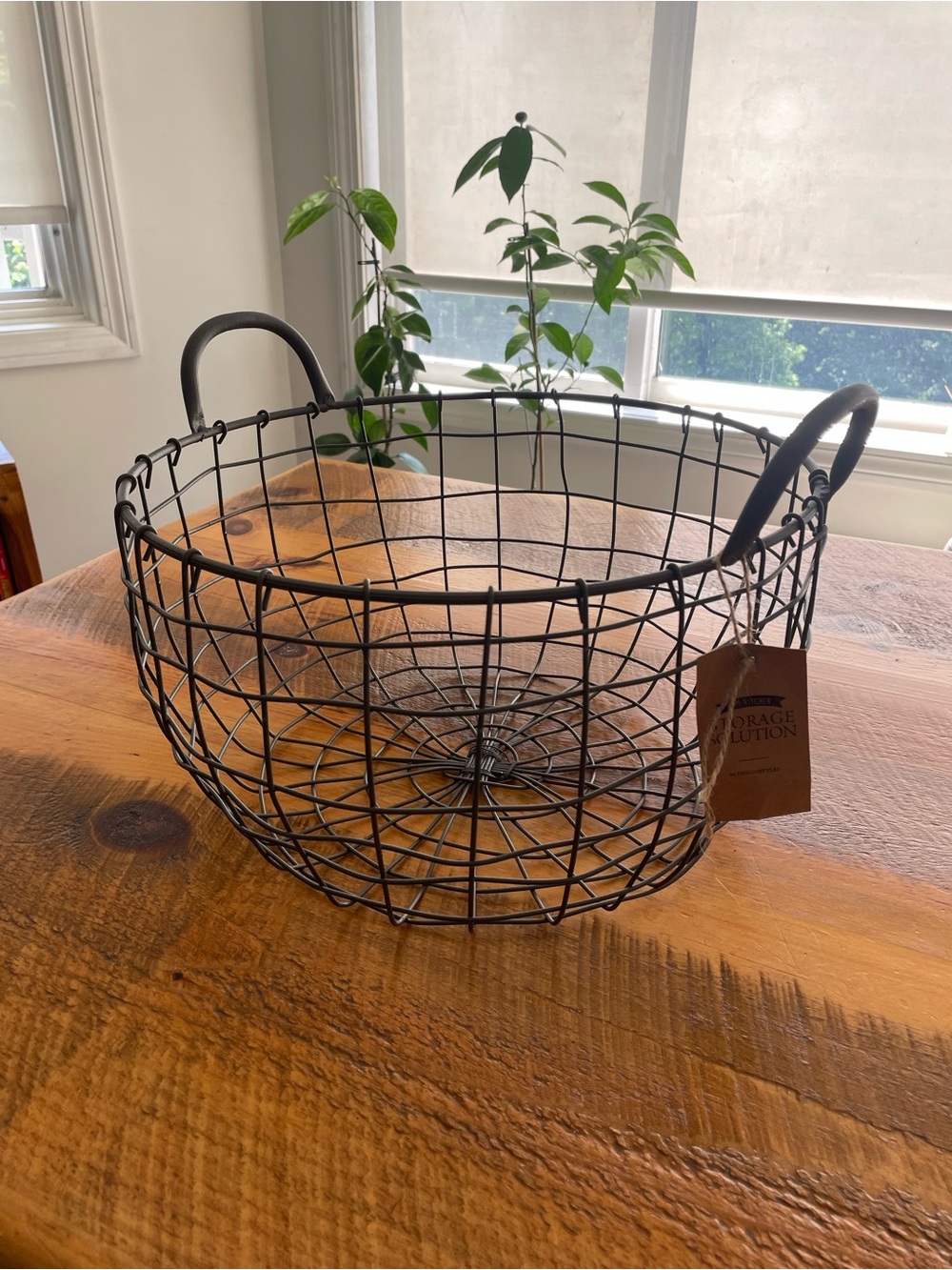 Wire Storage Basket with Handles - Black -NWT